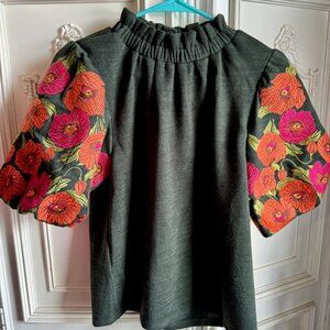 THML forest green shirt w/floral embroidery & puff sleeves, women's size x-small